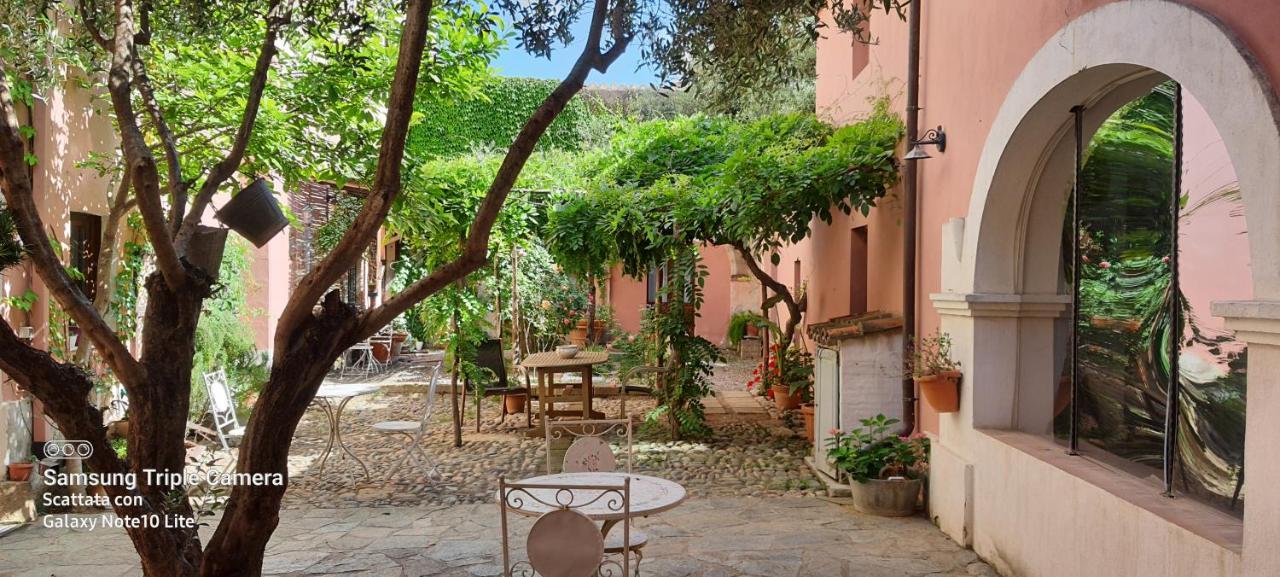 Casa Camboni-Dimora Storica Bed & Breakfast Сан Вито Екстериор снимка