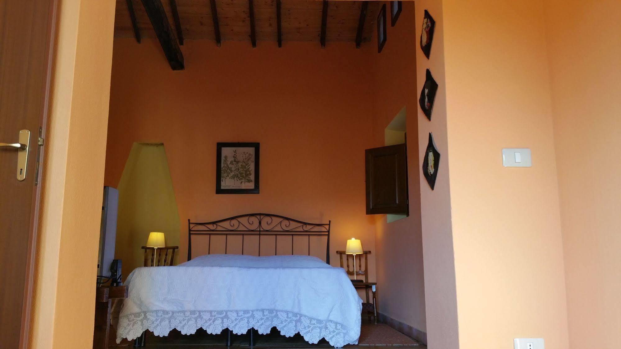 Casa Camboni-Dimora Storica Bed & Breakfast Сан Вито Екстериор снимка