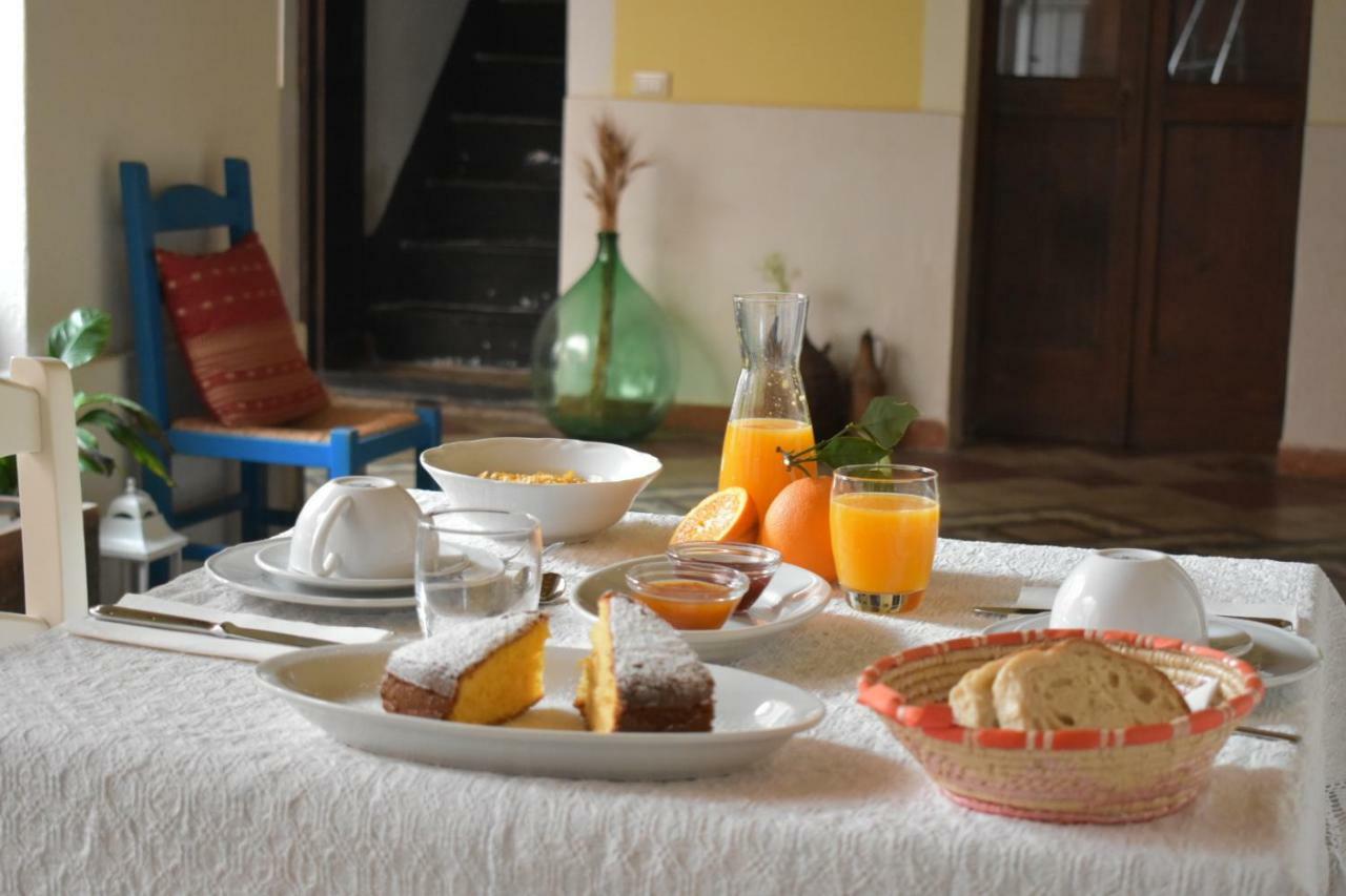 Casa Camboni-Dimora Storica Bed & Breakfast Сан Вито Екстериор снимка